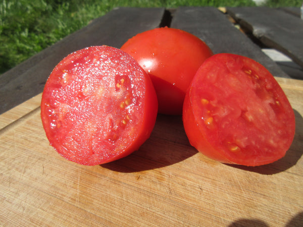 Graines de tomate Amish paste, tomates italiennes coupées sur une planche, Graines, Semence de tomates, Semences bio,   semences ancestrales, tomate italienne, seeds, tomato seeds, Semences pour jardin, Semenc